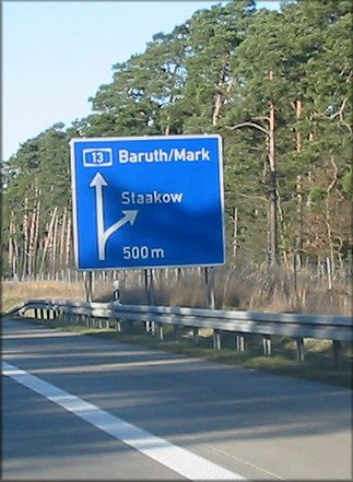 Autobahnabfahrt Staakow